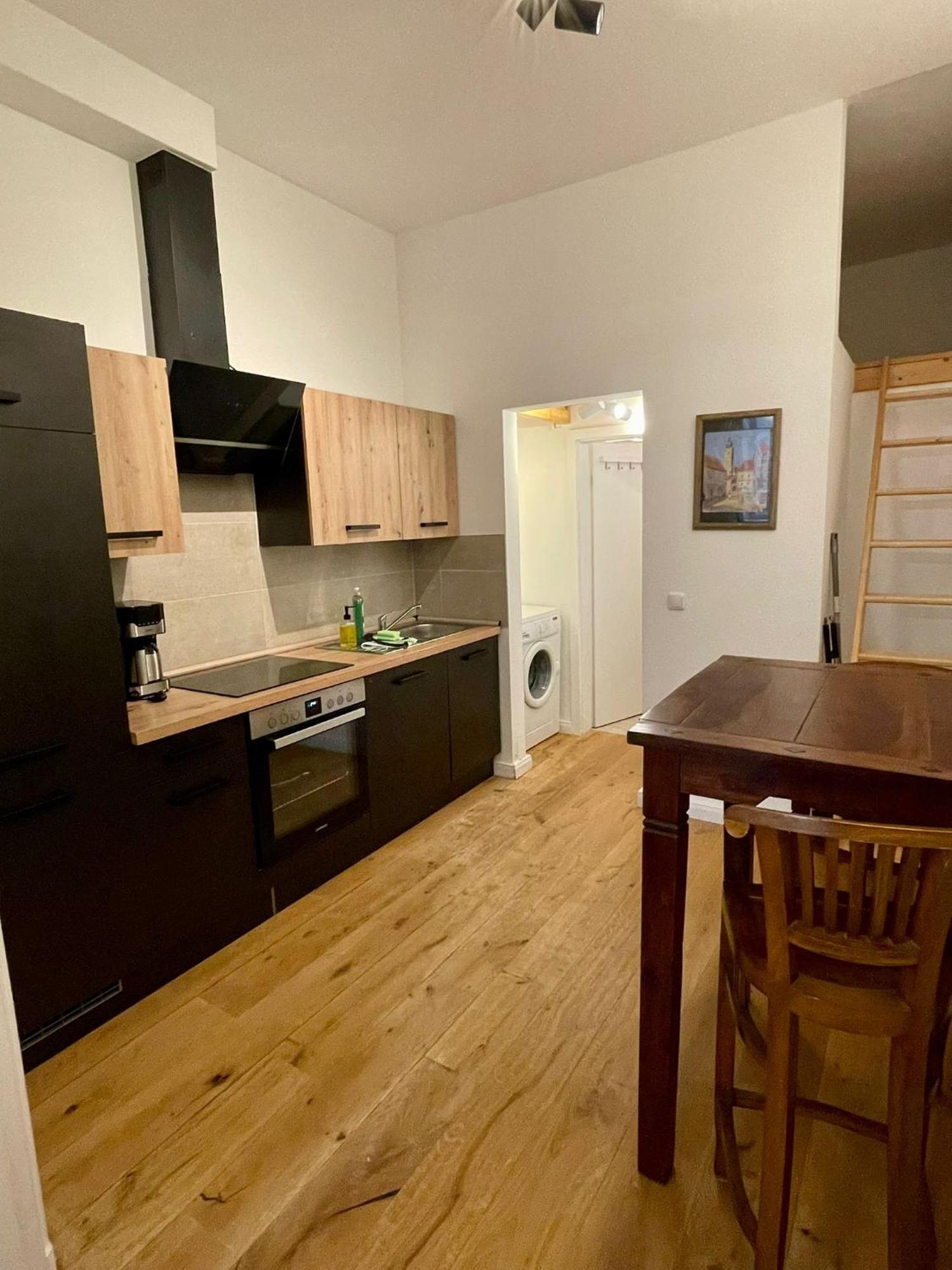 Apartments Fleischhauerstrasse ลูเบค ภายนอก รูปภาพ